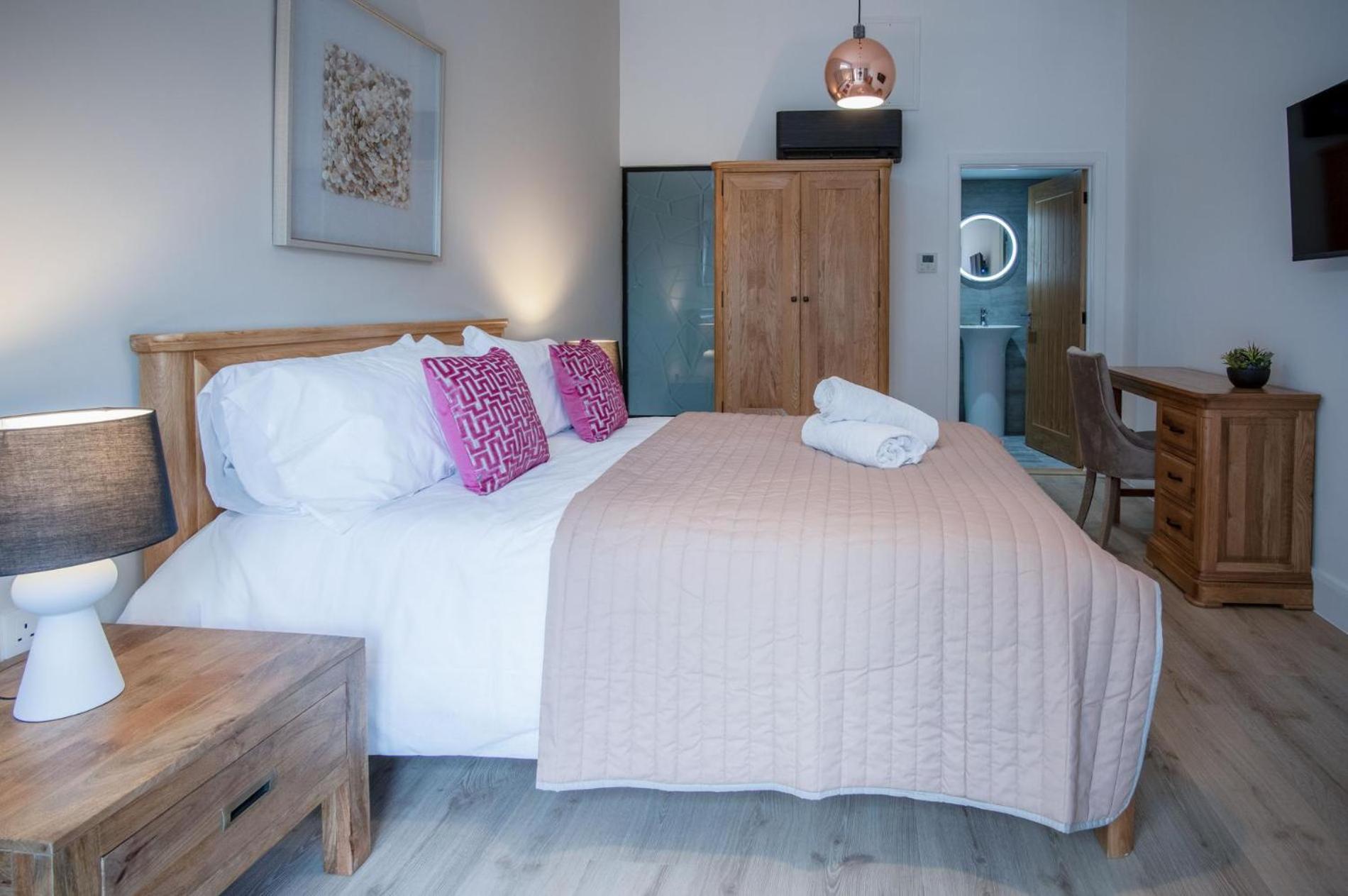 Suite 12 - Sleeping Giant Hotel - Pen Y Cae Inn Brecon Dış mekan fotoğraf